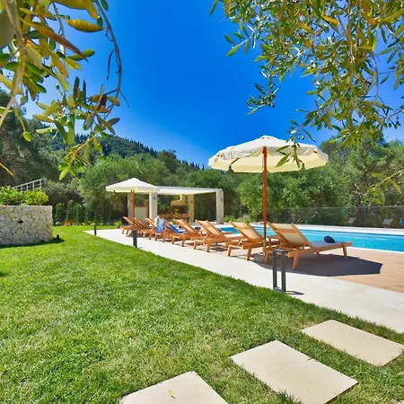 Minerva Estate Corfu דירה