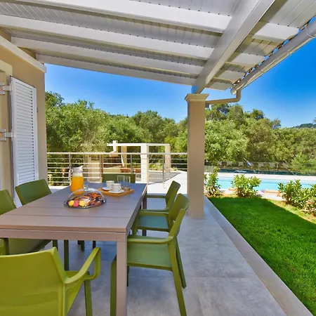 아파트 Minerva Estate Corfu Kamara (Corfu)